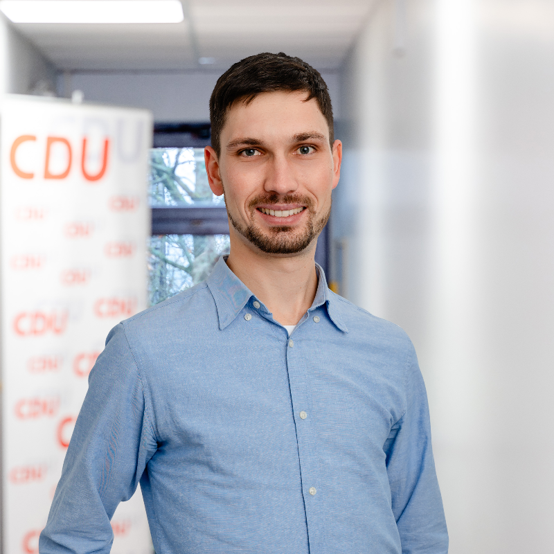  Daniel Schartz